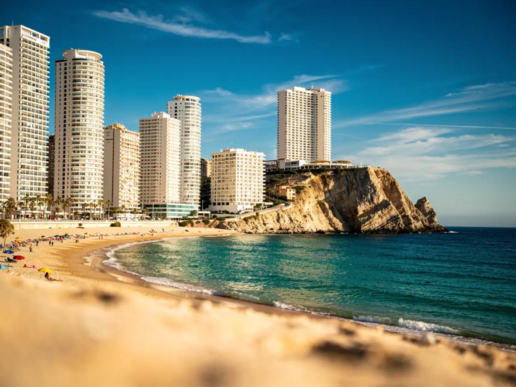 eSIM Benidorm - Prepaid-Reisedaten für Benidorm, Spanien kaufen