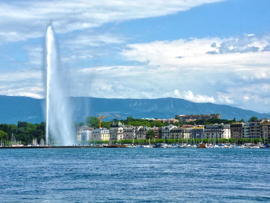 eSIM Genf - Prepaid-Reisedaten für Genf, Schweiz kaufen