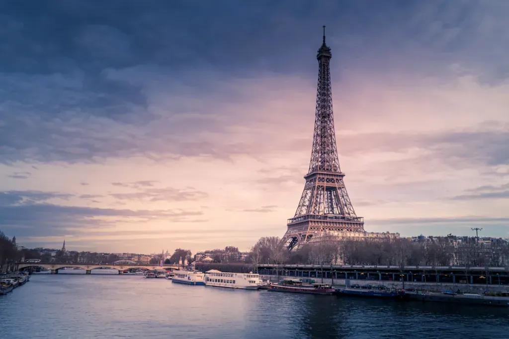 eSIM Grenoble - Prepaid-Reisedaten für Grenoble, Frankreich kaufen