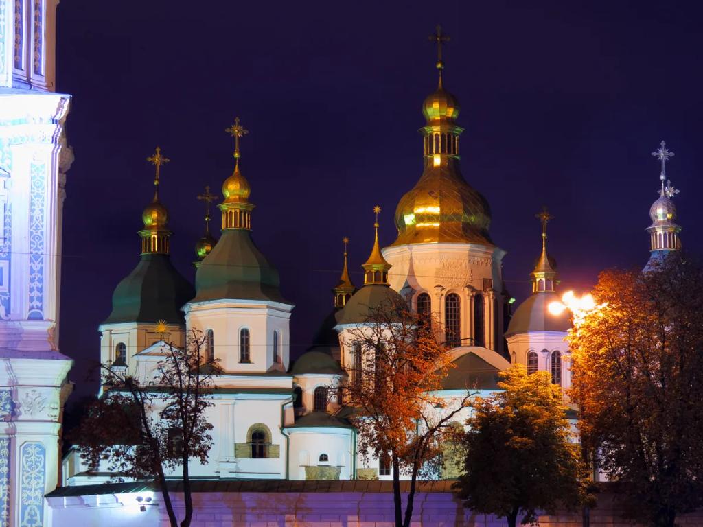 eSIM Kyiv - Prepaid-Reisedaten für Kyiv, Ukraine kaufen